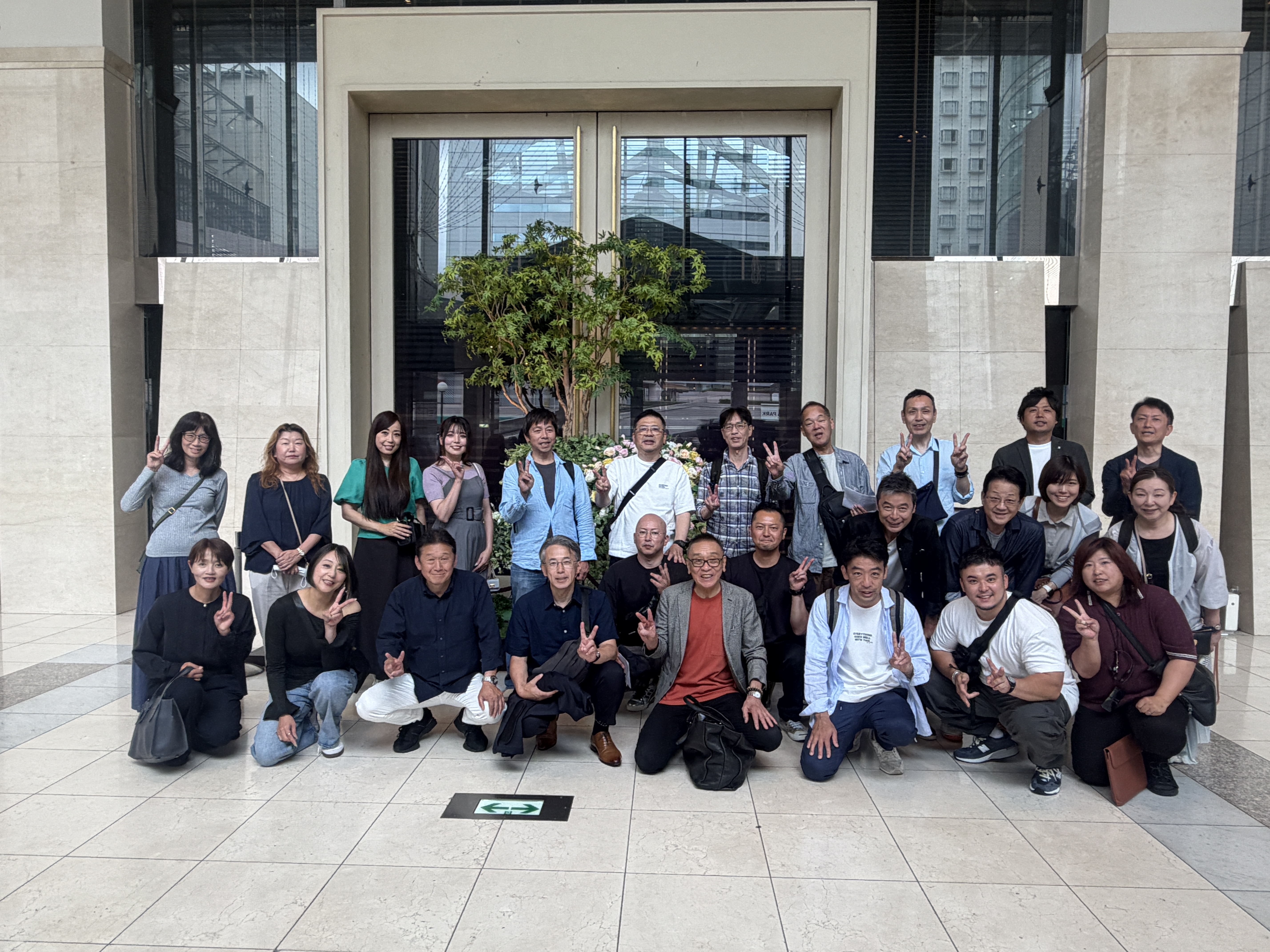 2025年1000p達成者東京研修旅行